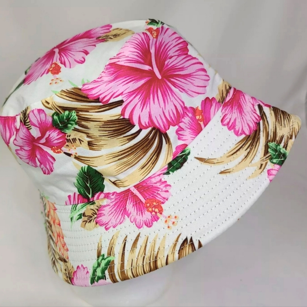 Pink & White Hawaiian Floral Bucket Hat Hibiscus NWT